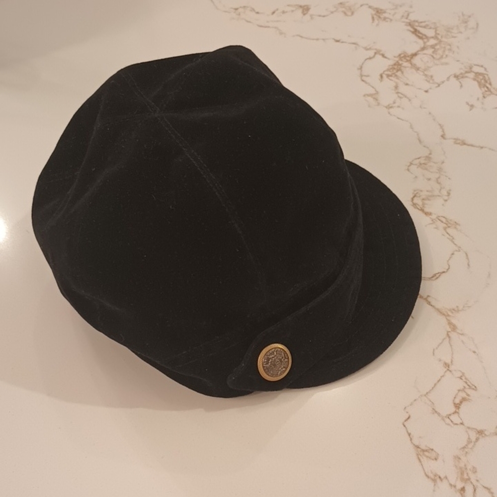 Betmar Black Velvet Bakers Cap